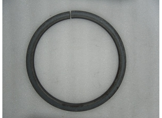 Кільце коване металеве д-150 мм (база 10*10 мм)-1