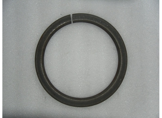Кільце коване металеве  д-120 мм (база 10*10 мм)-1