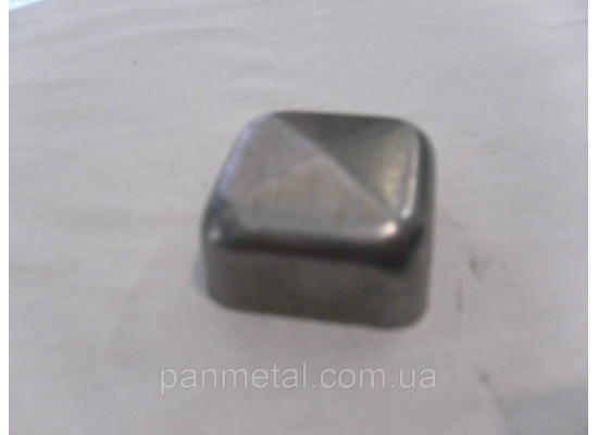 Кришка стовпа 30*30 мм кована-3