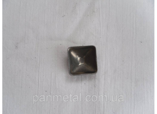 Кришка стовпа 20*20 мм кована-3